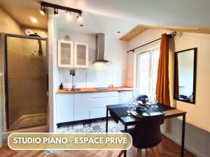 Appartements 4 studios - Musique en Champagne : photos des chambres