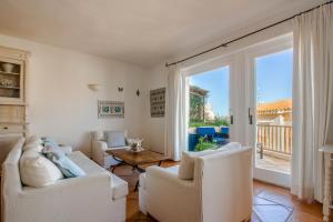 Luxury apt in Porto Cervo square with parking