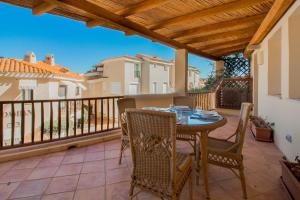 Luxury apt in Porto Cervo square with parking