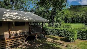 Campings Camping 4 etoiles - Piscine - ccbabhc : photos des chambres