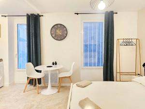 Rise Studio in city center of Marseille at Vieux-Port and Opera