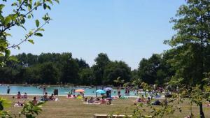 Campings Camping 3 etoiles - Piscine - ccbadc0 : photos des chambres