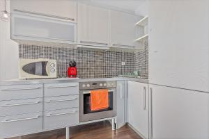 Thissio Prime Apartment