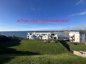 C8 Bay Apartments - Fistral Beach View - Newquay