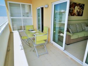 Algarve Beach Vibes Apartment 2, WiFi, Pool, AC