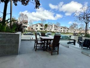 Nimitz Crossing Luxury Residences