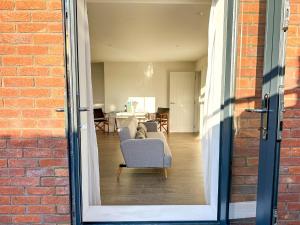 NEW - St James - City Centre Modern Apartment