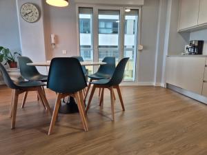 1B143 Amplio apto en primera linea de playa by R2R Consulting