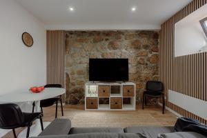 Yellow House by Best2Stay