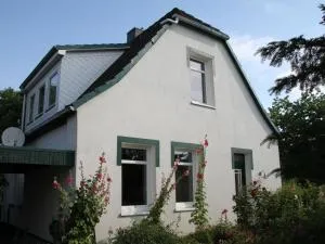 Holiday home Cottage am Rhin - Глюкштадт