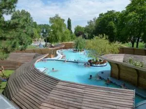 Thermál Apartmanház - 什图罗沃