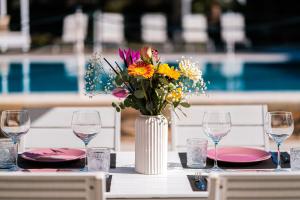 Villa Donna Franca by STHEY