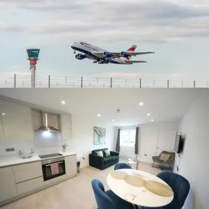 10 Min Drive to Airport - Free Parking - 15 min Bus ride - EV Charge available - Ashford