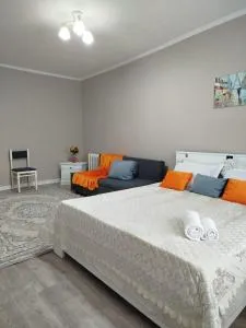 2 КОМНАТНЫЕ АПАРТАМЕНТЫ ЖК АУРИКА рядом с Евразией - Zaozërnyy