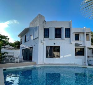 Casa Luna Family & Friends