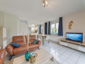 Holiday Home in Zeeland with Spacious Garden