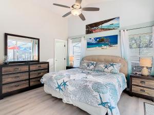 Relaxing retreat w pool & game room