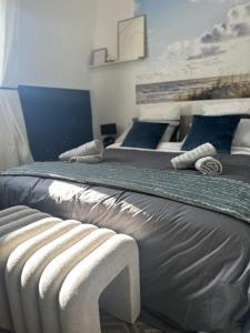 Maisons de vacances La belle echappee, maison chic pres de lille & Parc Barbieux : photos des chambres