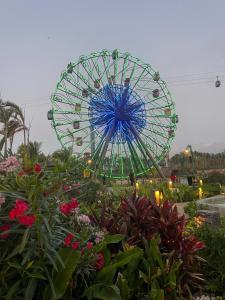 Luxury condo by the beach