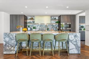 Complete Host Nine Elm Apartments