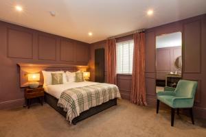 Double or Twin Room room in Silken Thomas