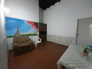 Quintanaa - Fernando de la Mora