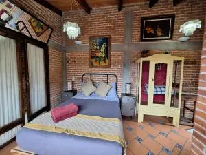 Casa del Árbol by Majikal B&B - San Luis Tenextepec