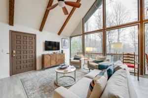 Breathtaking Brevard Home with Screened Porch!