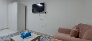 Apex Inn