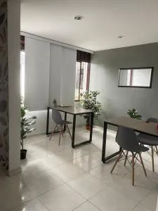 Apartamento moderno cerca al aeropuerto - Peñón de Opia