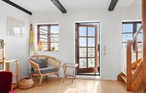 Awesome Home In Tranekær With Kitchen