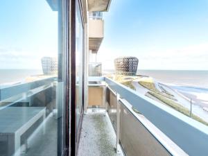 Apartment in Middelkerke with Sea View