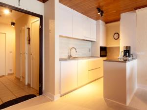 Apartment in Middelkerke with Beach Views