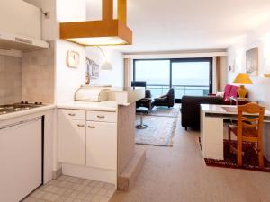 Apartment in Middelkerke with Sea View