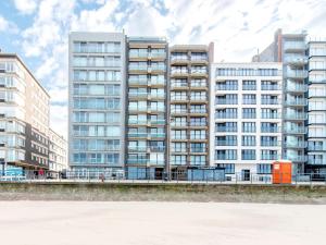 Apartment in Middelkerke with Sea View