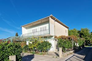 Apartments with parking space Okrug Donji, Ciovo - 16276