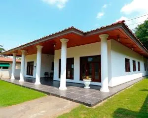 Ruhunu Serenity Villa - Unakuruwa