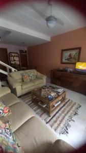 Um CANTINHO ESPECIAL ENTRE AS MONTANHAS NA PRAIA MOCOCA