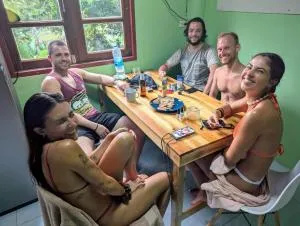 HyperLu - Ban Ao Yai