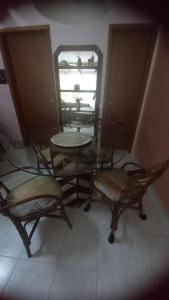 Um CANTINHO ESPECIAL ENTRE AS MONTANHAS NA PRAIA MOCOCA