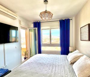 MAR AZUL Playa y Piscina 80 metros de la playa