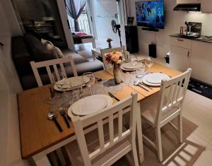 Private & Romantic 1BR Kitchen & Balcony, Pool