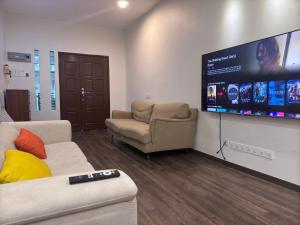 Cozy Corner Home Alma Near AEON 大山脚温馨民宿