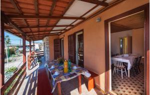 3 Bedroom Lovely Apartment In Labin