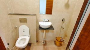 Hotel Babylon Elegance near krishna janam bhoomi