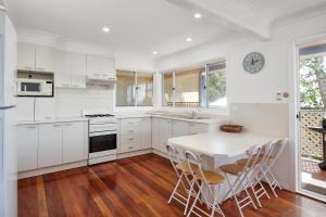 Cooinda Cottage Black Head Village