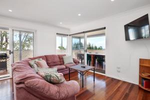 Cooinda Cottage Black Head Village