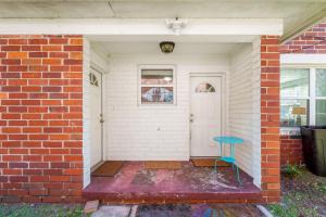 Beachy Bungalow at Jacksonville