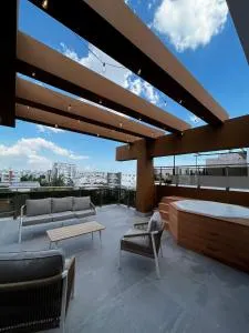 Lujoso Apartamento con Jacuzzi Privado - Los Prados