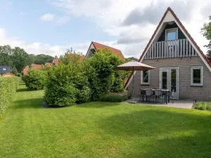 Detached house with garden near the Mookerplas - Plasmolen